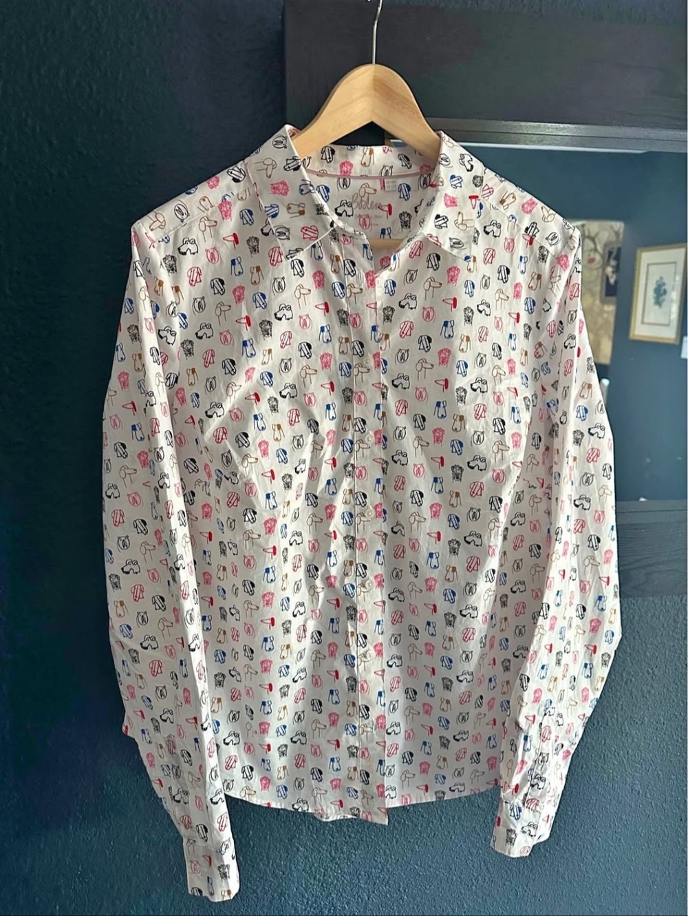 Boden White Dog Patterned Long-Sleeve Button-Up Shirt